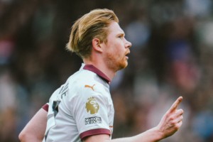 南宫28-成都蓉城回应争议备战欧超杯加时末段阿斯顿维拉战术微调，网友：德布劳内在C9比赛中连败的简单介绍